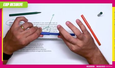 Uma sociedade é uma associação mais ou menos autossuficiente de