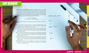à medida que se expira sobre uma solução de azul de bromotimol