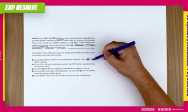 Própolis é uma resina produzida pelas abelhas a partir de material extraído das