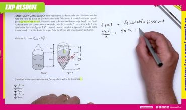 Um vasilhame na forma de um cilindro circular reto de raio da base de 5 cm e