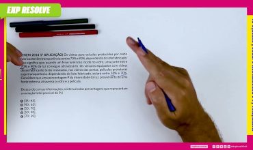 Os vidros para veículos produzidos por certo fabricante têm transparência