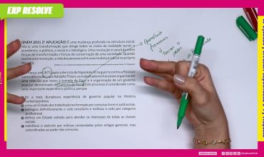 é uma mudança profunda na estrutura social, isto é, uma transformação que