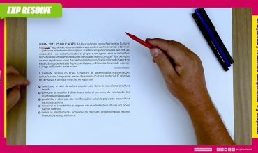 A unesco define como patrimônio cultural imaterial “as práticas,